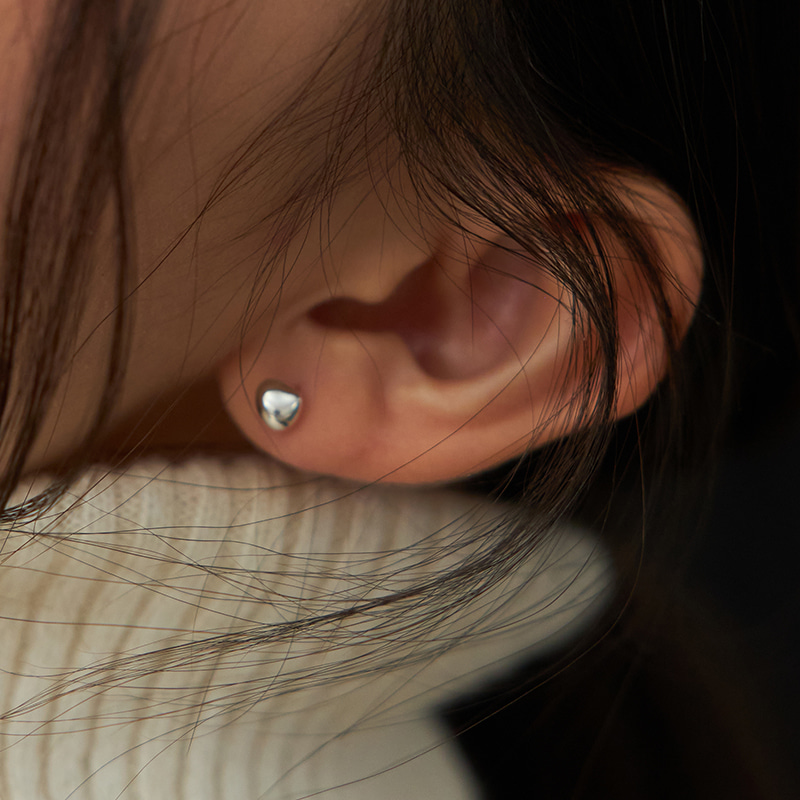 Tiny Pebble Earrings