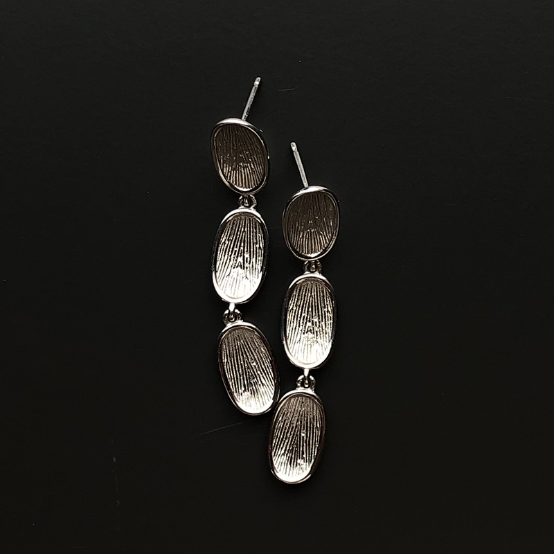 Seed Drop Earring - White Gold